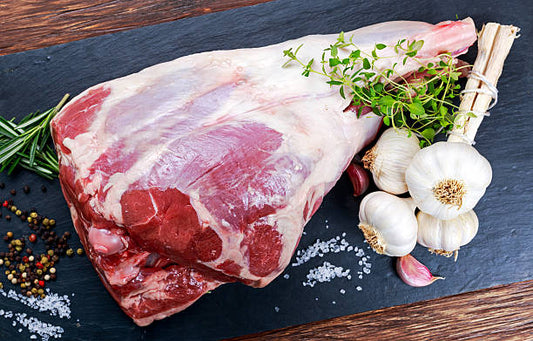 Epaule d'agneau avec os HALAL ROYAUME UNI - 2.5kg